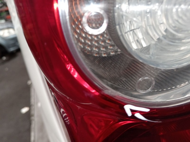 Recambio de piloto trasero izquierdo para opel combo furgoneta/monovolumen (x12) 1.3 cdti (b05) referencia OEM IAM 95513787  