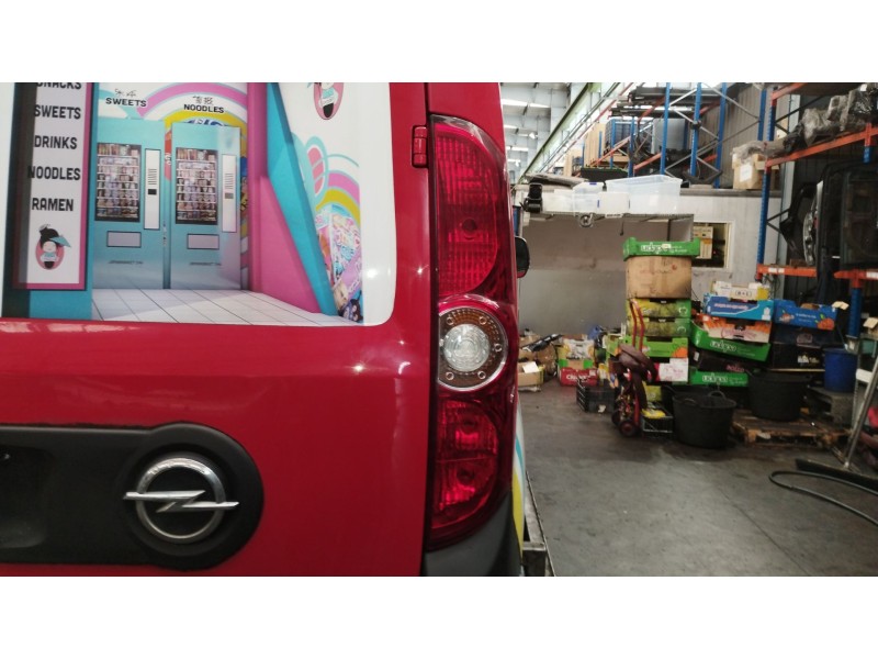 Recambio de piloto trasero derecho para opel combo furgoneta/monovolumen (x12) 1.3 cdti (b05) referencia OEM IAM   