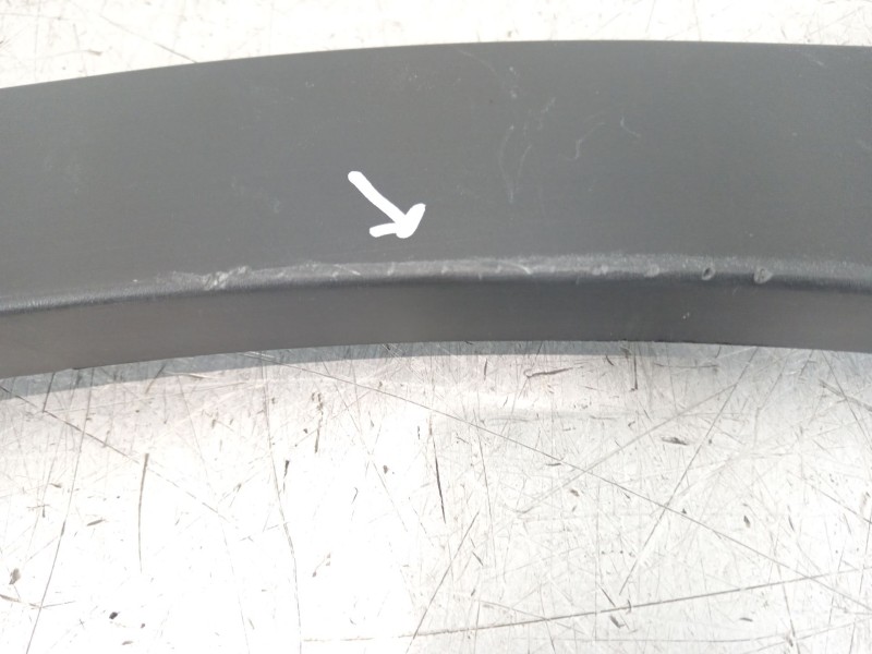 Recambio de aletin delantero derecho para byd seal u seal u referencia OEM IAM SA3HK5302420 SA3HK5302421 