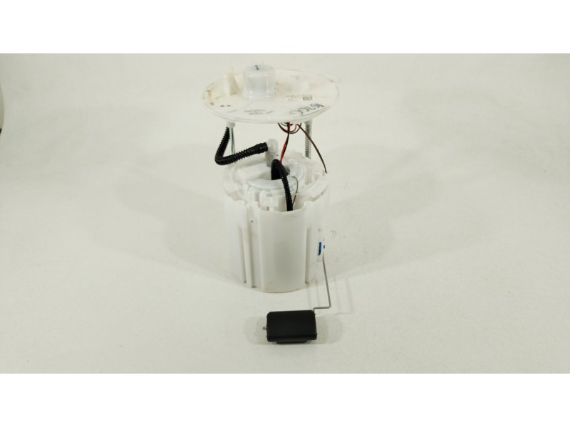Recambio de bomba combustible para hyundai i30 (pde, pd, pden) 1.5 referencia OEM IAM 31110G4000  