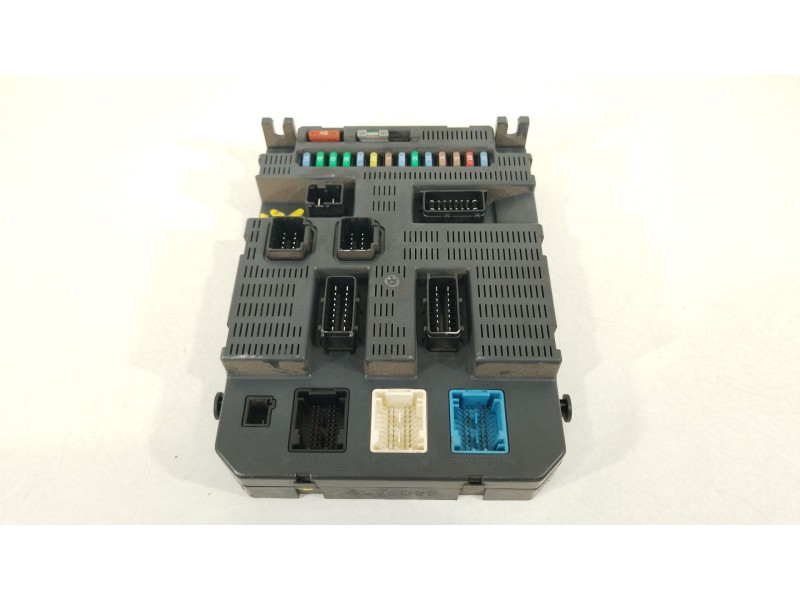 Recambio de caja reles / fusibles para citroën c4 i (lc_) 1.6 hdi referencia OEM IAM 9663798480 BSI2004P08 