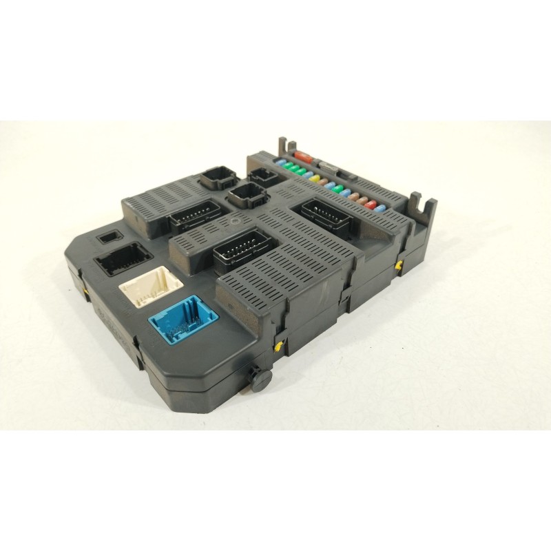 Recambio de caja reles / fusibles para citroën c4 i (lc_) 1.6 hdi referencia OEM IAM 9663798480 BSI2004P08 