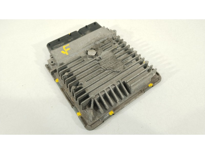 Recambio de centralita motor uce para volkswagen golf vi (5k1) 1.6 tdi referencia OEM IAM 03L906023ML 5WP42691AA 