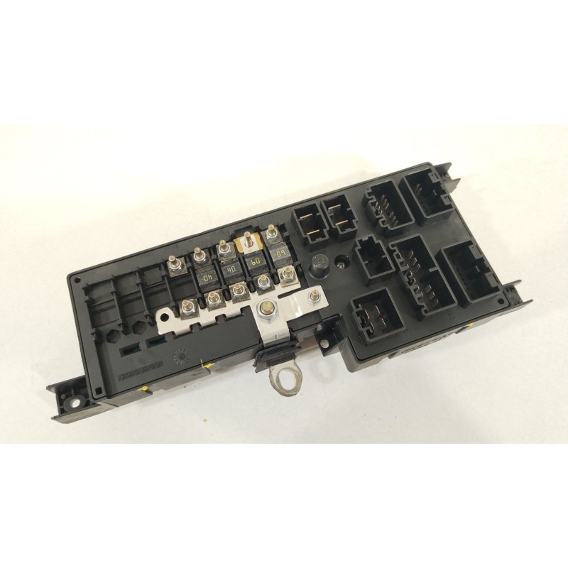 Recambio de caja reles / fusibles para volvo xc70 i cross country (295) d5 xc awd referencia OEM IAM 518828108  