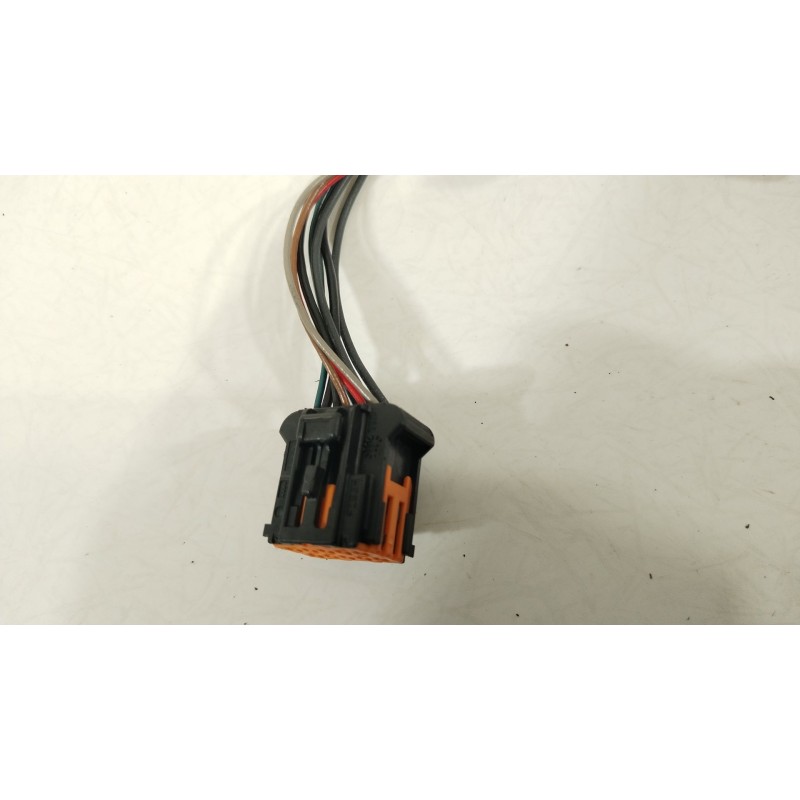 Recambio de retrovisor derecho para citroën c4 ii (nc_) 1.6 hdi 90 referencia OEM IAM 1608534080  