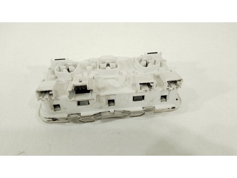 Recambio de luz interior para citroën c4 ii (nc_) 1.6 hdi 90 referencia OEM IAM 96887768BJ  