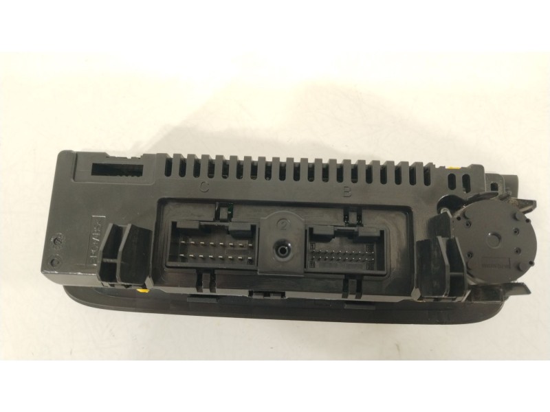 Recambio de mando climatizador para seat ibiza iv (6j5, 6p1) 1.6 tdi referencia OEM IAM 6J0820043C  