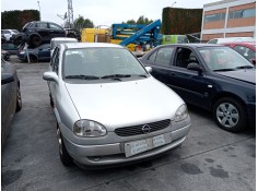 opel corsa b (s93) del año 2000 2