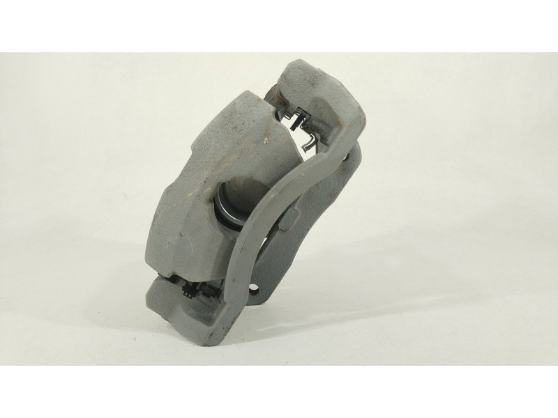 Recambio de pinza freno delantera derecha para kia sorento () referencia OEM IAM 58130P2700 G70R SELG0883