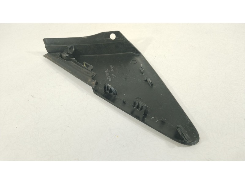 Recambio de moldura para renault captur i (j5_, h5_) 0.9 tce 90 referencia OEM IAM 638741762R  