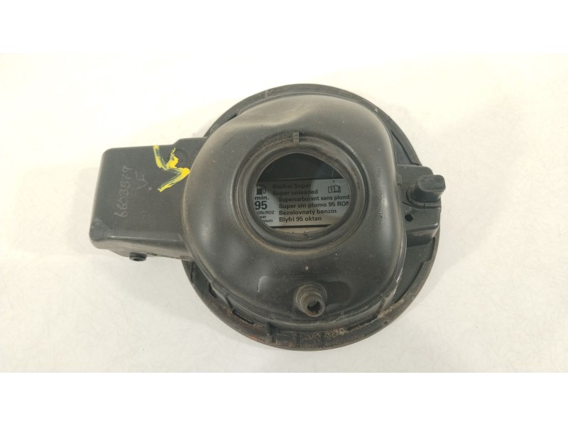 Recambio de tapa exterior combustible para volkswagen golf vi (5k1) 1.4 tsi referencia OEM IAM 5K6809857 1K0010644P 