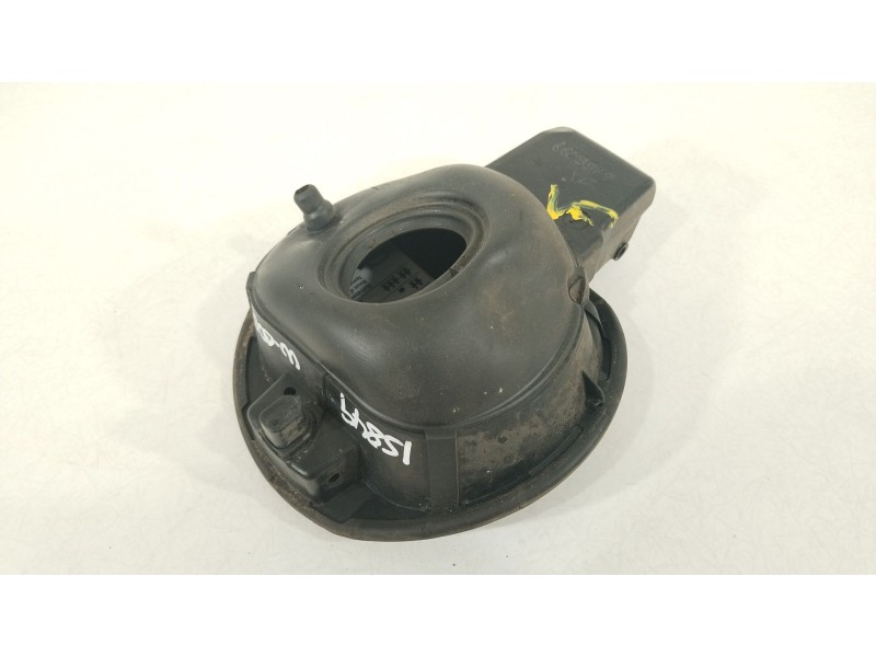 Recambio de tapa exterior combustible para volkswagen golf vi (5k1) 1.4 tsi referencia OEM IAM 5K6809857 1K0010644P 