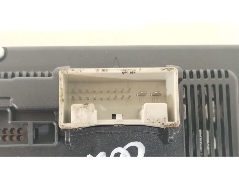 Recambio de mando climatizador para volkswagen golf vi (5k1) 1.4 tsi referencia OEM IAM 5K0907044AK  