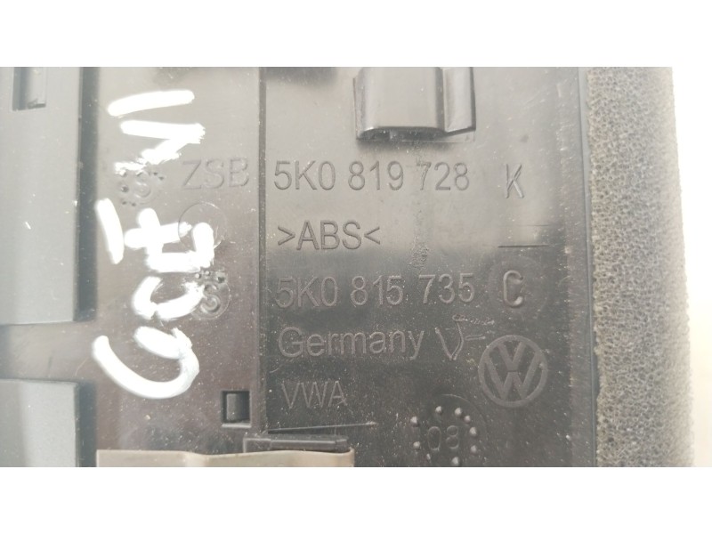Recambio de rejilla aireadora para volkswagen golf vi (5k1) 1.4 tsi referencia OEM IAM 5K0819728 5K0815735 5K0815736