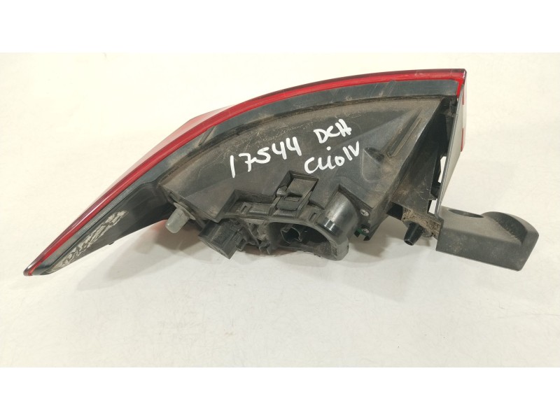 Recambio de piloto trasero derecho para renault clio iv (bh_) 1.5 dci 90 referencia OEM IAM 265502631R  