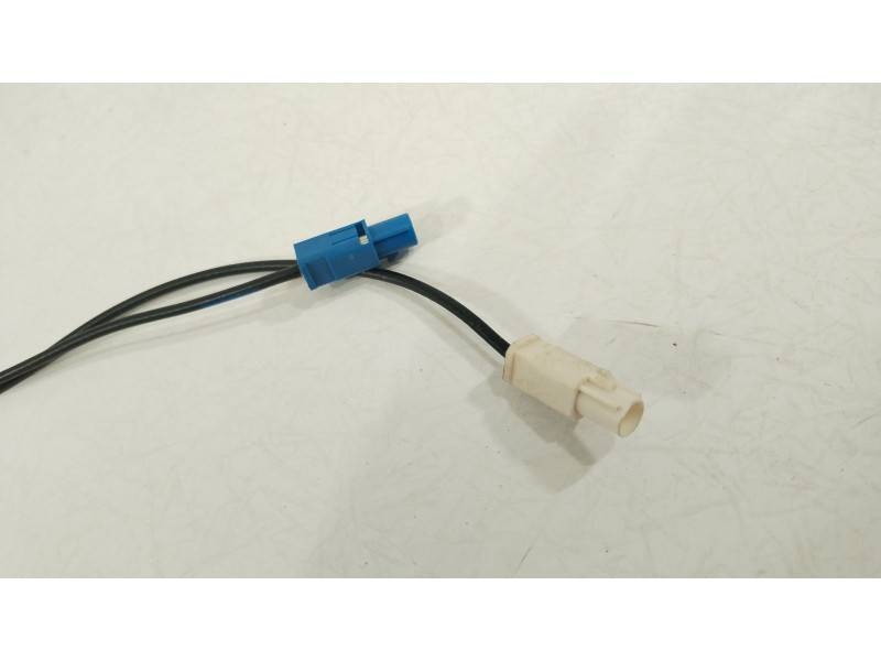 Recambio de base de antena para renault clio iv (bh_) 1.5 dci 90 referencia OEM IAM 282175296R  