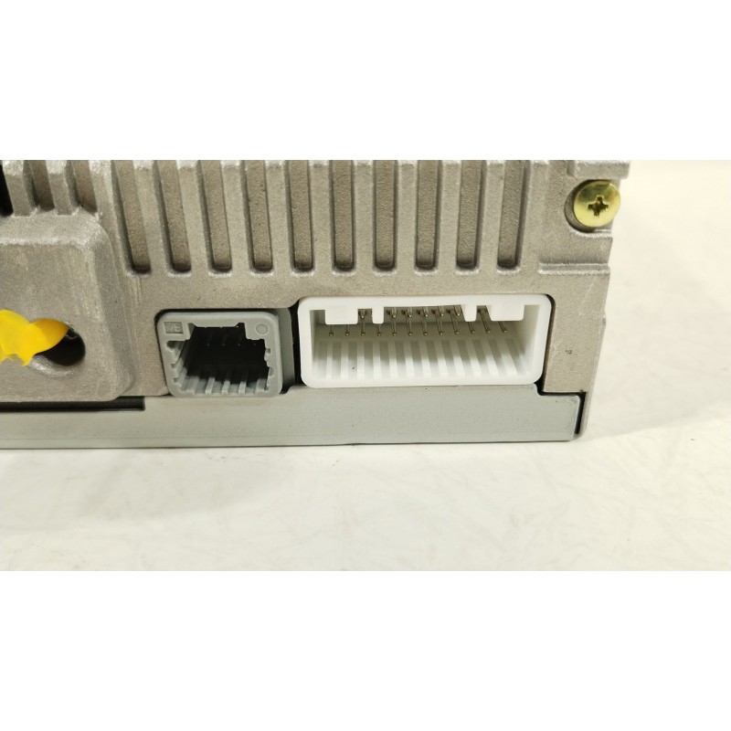 Recambio de sistema audio / radio cd para renault clio iv (bh_) 1.5 dci 90 referencia OEM IAM 281153868R  
