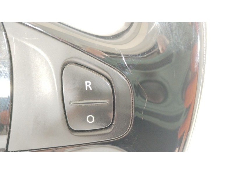 Recambio de volante para renault clio iv (bh_) 1.5 dci 90 referencia OEM IAM 622484730A  