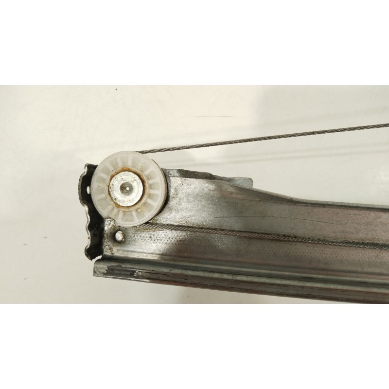 Recambio de elevalunas delantero izquierdo para renault clio iv (bh_) 1.5 dci 90 referencia OEM IAM 807018534R 128001092 