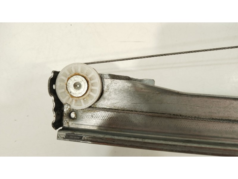 Recambio de elevalunas delantero izquierdo para renault clio iv (bh_) 1.5 dci 90 referencia OEM IAM 807018534R 128001092 