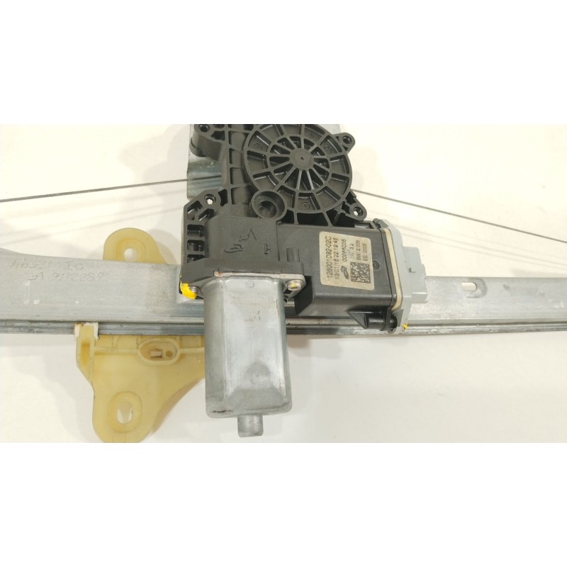 Recambio de elevalunas delantero izquierdo para renault clio iv (bh_) 1.5 dci 90 referencia OEM IAM 807018534R 128001092 
