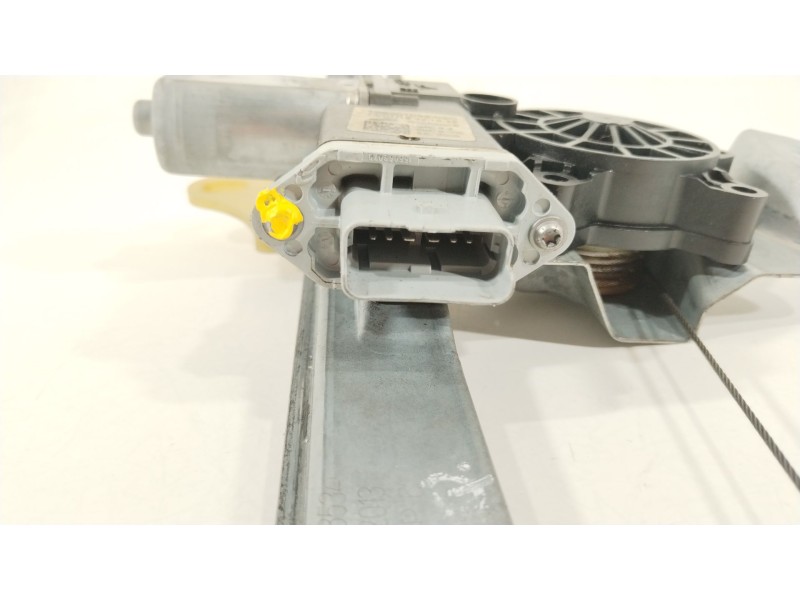 Recambio de elevalunas delantero izquierdo para renault clio iv (bh_) 1.5 dci 90 referencia OEM IAM 807018534R 128001092 