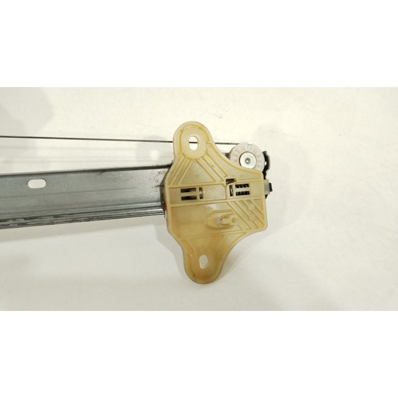 Recambio de elevalunas delantero derecho para renault clio iv (bh_) 1.5 dci 90 referencia OEM IAM 807205569R 128001071D 