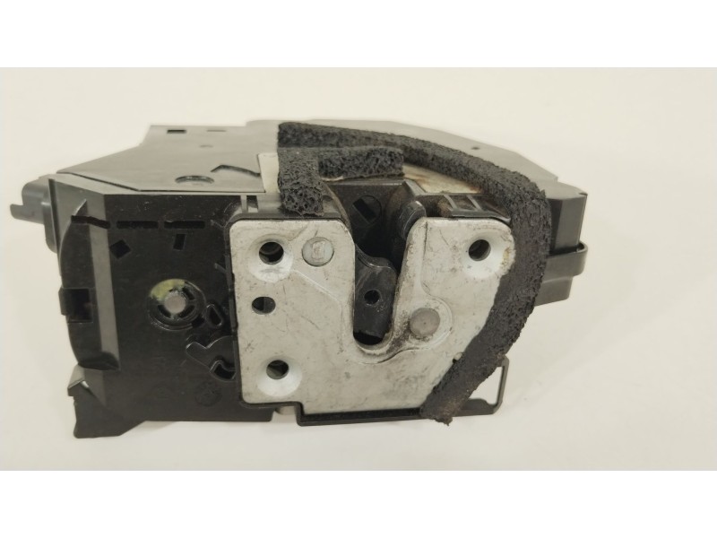 Recambio de cerradura puerta delantera derecha para renault clio iv (bh_) 1.5 dci 90 referencia OEM IAM 805004945R  