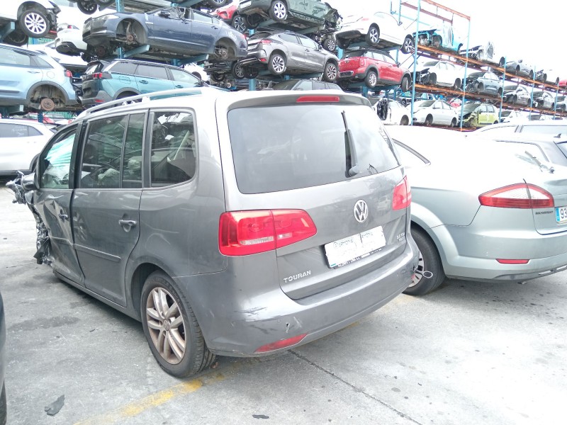 volkswagen touran (1t3) del año 2013