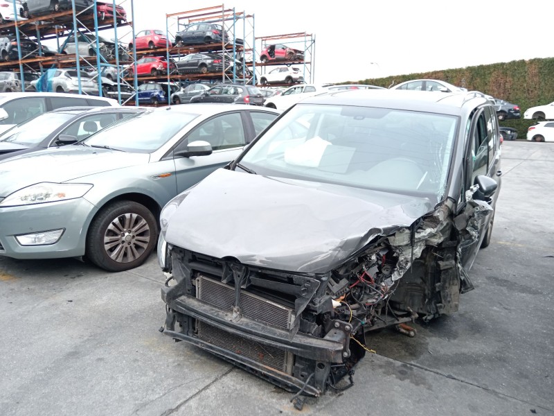 volkswagen touran (1t3) del año 2013