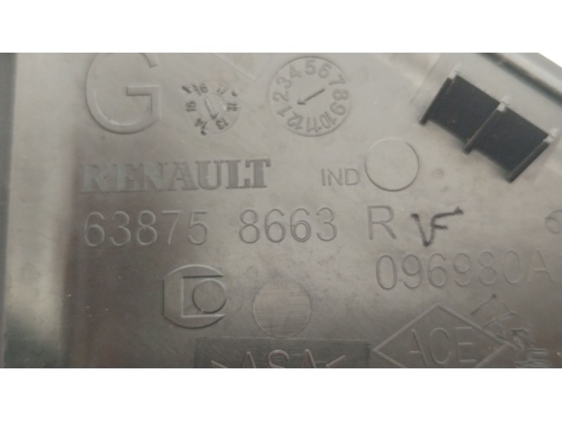 Recambio de moldura para renault clio iv (bh_) 1.5 dci 90 referencia OEM IAM 638758663R  