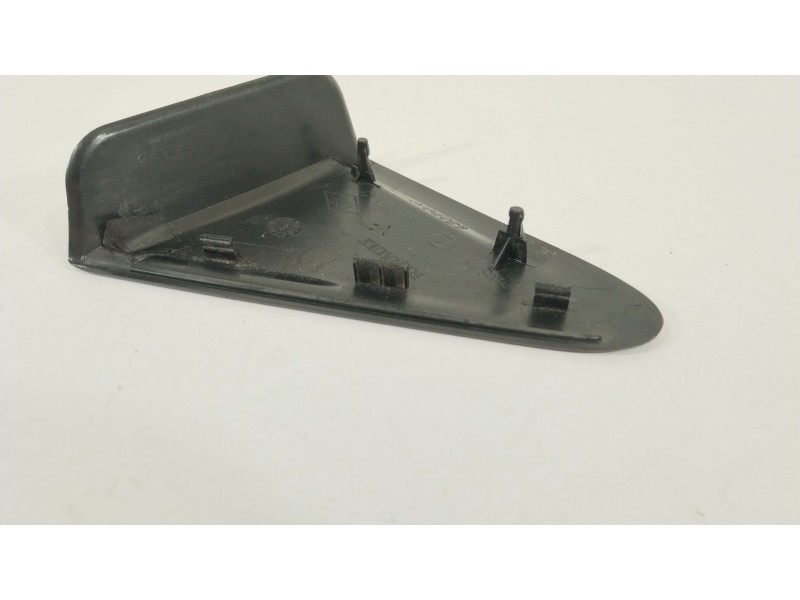 Recambio de moldura para renault clio iv (bh_) 1.5 dci 90 referencia OEM IAM 638741447R  