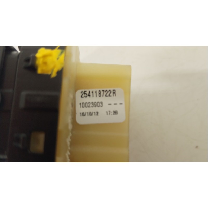 Recambio de mando elevalunas delantero izquierdo para renault clio iv (bh_) 1.5 dci 90 referencia OEM IAM 254118722R  