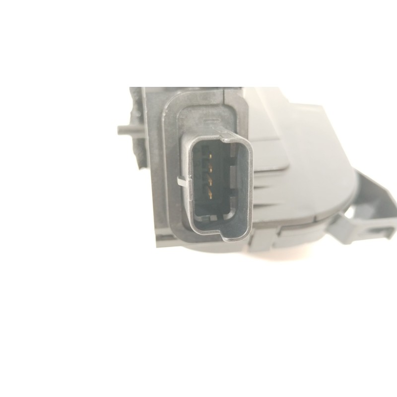 Recambio de cerradura puerta trasera izquierda para renault clio iv (bh_) 1.5 dci 90 referencia OEM IAM 825015591R  