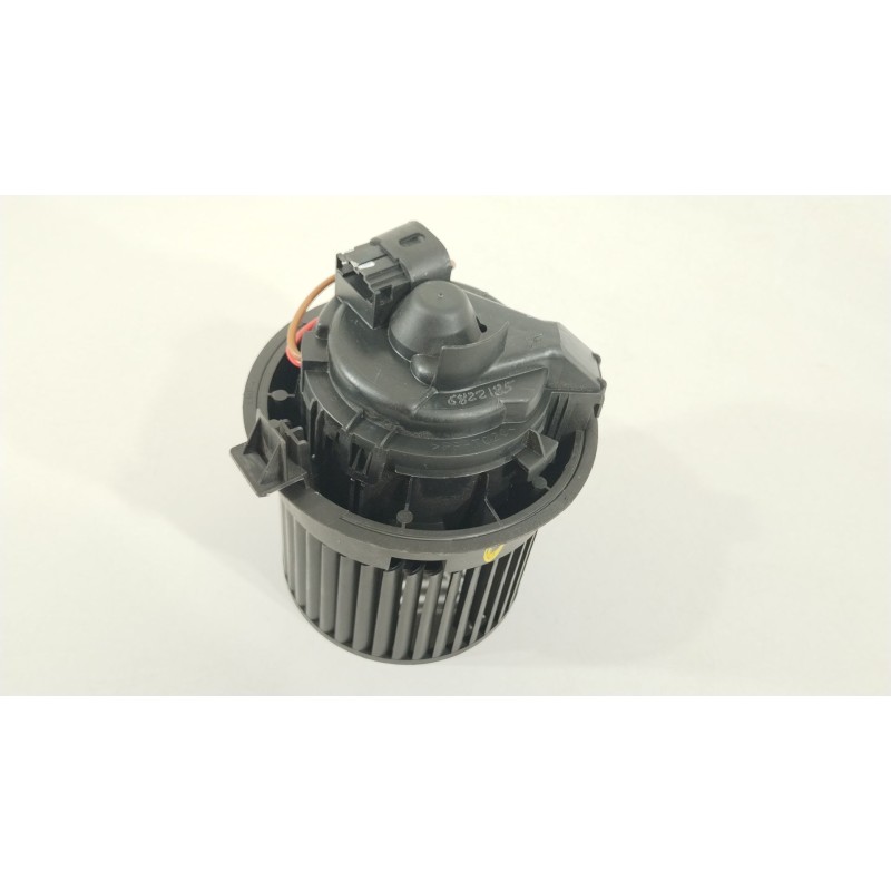 Recambio de ventilador calefaccion para renault clio iv (bh_) 1.5 dci 90 referencia OEM IAM 272101005R T1029527S 
