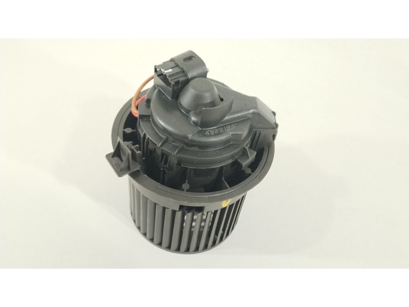 Recambio de ventilador calefaccion para renault clio iv (bh_) 1.5 dci 90 referencia OEM IAM 272101005R T1029527S 