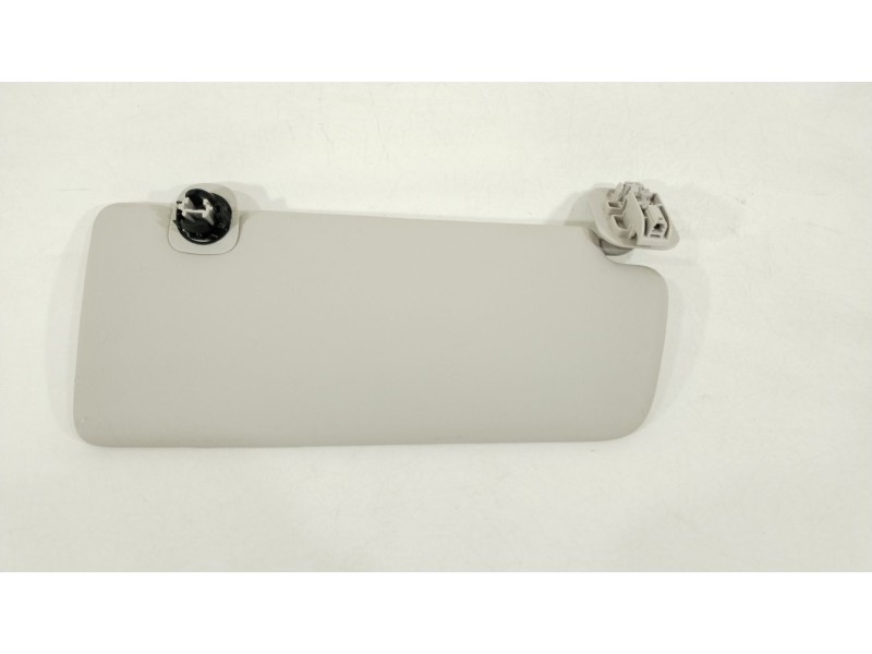 Recambio de parasol izquierdo para dacia sandero iii 1.0 sce 65 referencia OEM IAM 964019730R  