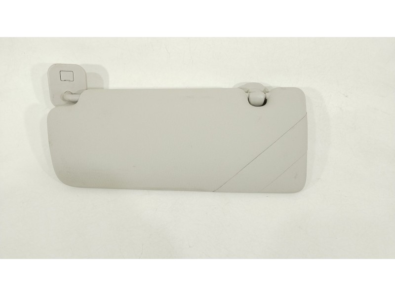 Recambio de parasol izquierdo para dacia sandero iii 1.0 sce 65 referencia OEM IAM 964019730R  