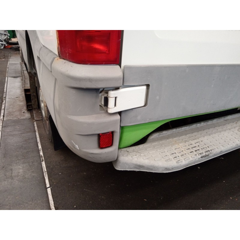 Recambio de puntera paragolpes trasera izquierda para iveco daily iii furgoneta 29 l 9 v referencia OEM IAM 504099512  