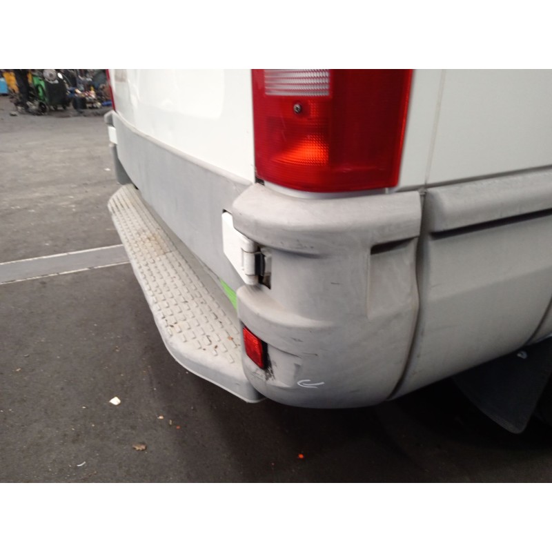 Recambio de puntera paragolpes trasera derecha para iveco daily iii furgoneta 29 l 9 v referencia OEM IAM 504099511  
