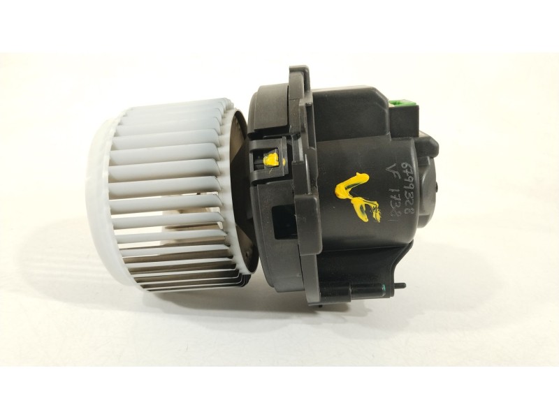 Recambio de ventilador calefaccion para dacia sandero iii 1.0 sce 65 referencia OEM IAM 278602395R  