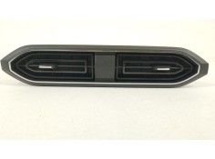 Recambio de rejilla aireadora para dacia sandero iii 1.0 sce 65 referencia OEM IAM 687509018R  
