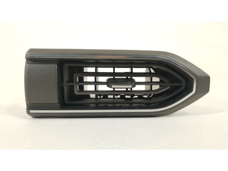 Recambio de rejilla aireadora para dacia sandero iii 1.0 sce 65 referencia OEM IAM 687601376R  