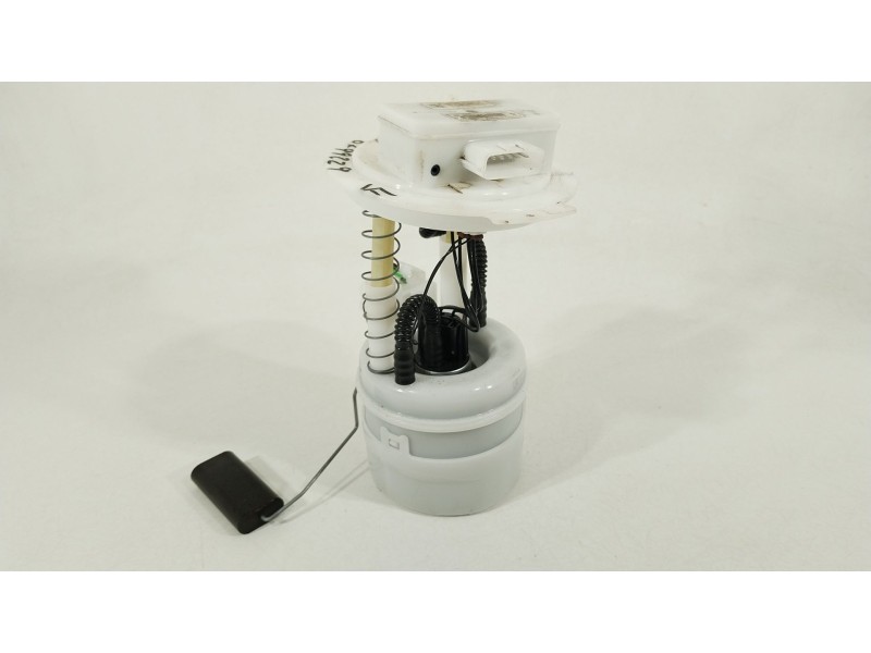 Recambio de bomba combustible para dacia sandero iii 1.0 sce 65 referencia OEM IAM 172028107R  