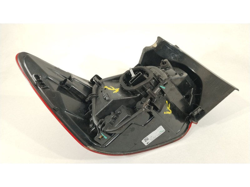 Recambio de piloto trasero derecho para dacia sandero iii 1.0 sce 65 referencia OEM IAM 265509530R  