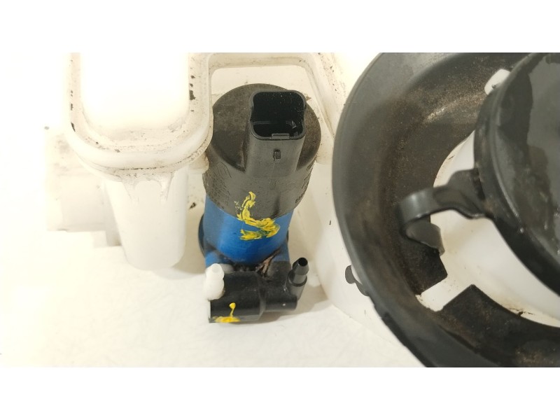 Recambio de deposito limpia para dacia sandero iii 1.0 sce 65 referencia OEM IAM 289105984R  