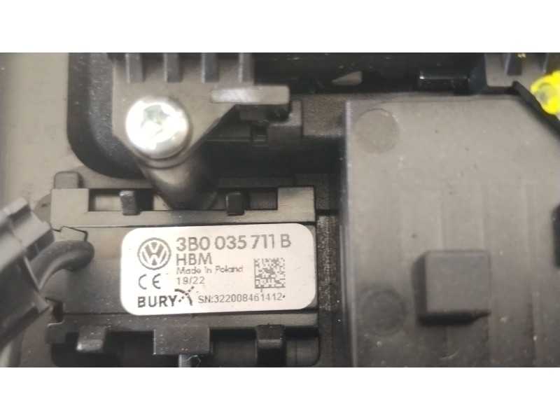 Recambio de luz interior para seat ibiza (kj1) fr ib referencia OEM IAM 2GA947105AF 5Q0951177A 