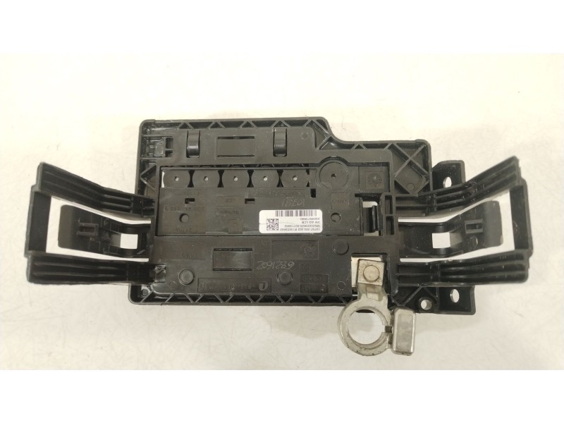 Recambio de caja reles / fusibles para seat ibiza (kj1) fr ib referencia OEM IAM 2Q0937548D  