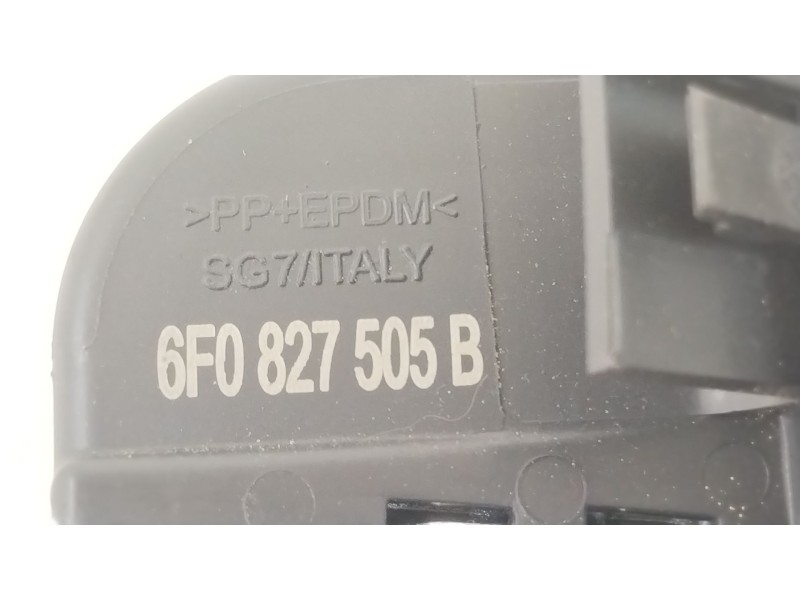 Recambio de cerradura maletero / porton para seat ibiza (kj1) fr ib referencia OEM IAM 6F0827505B  