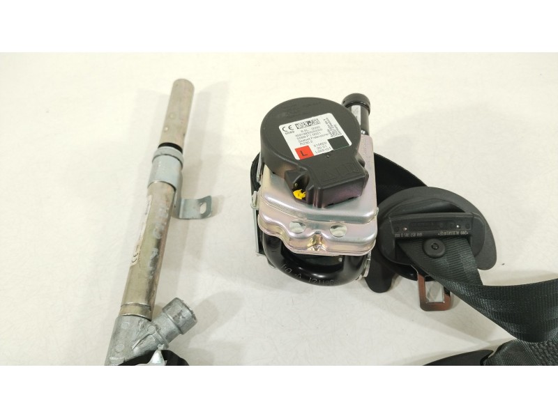 Recambio de cinturon seguridad delantero izquierdo para seat ibiza (kj1) fr ib referencia OEM IAM 6F0857705D 6F0857705DRAA 
